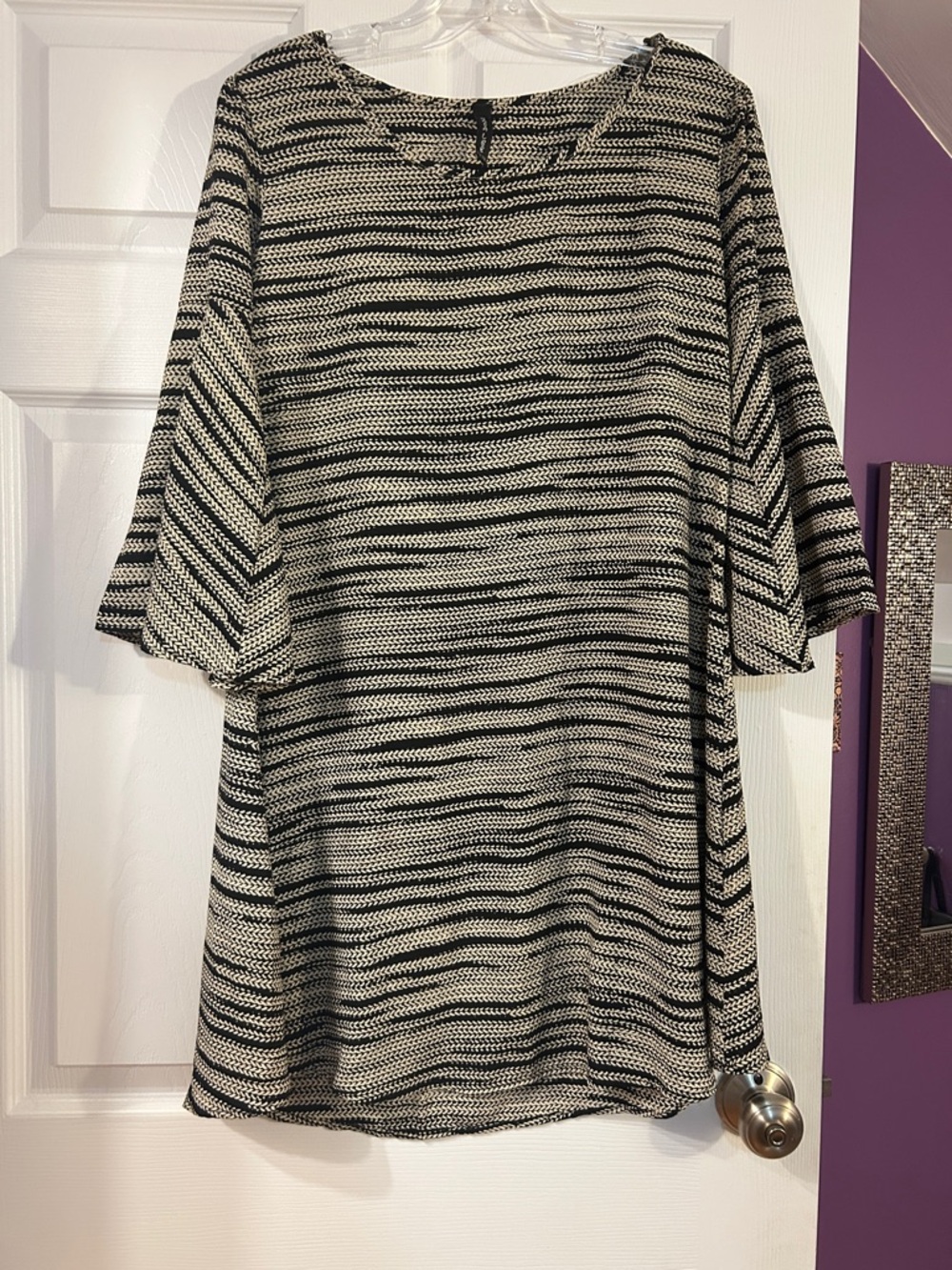 Casa Lee PTP 19 Cream And Black Dress